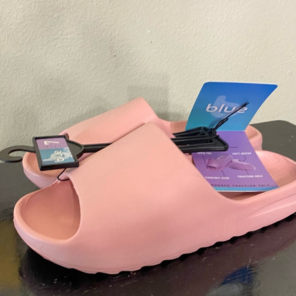 Soft Casual Slides